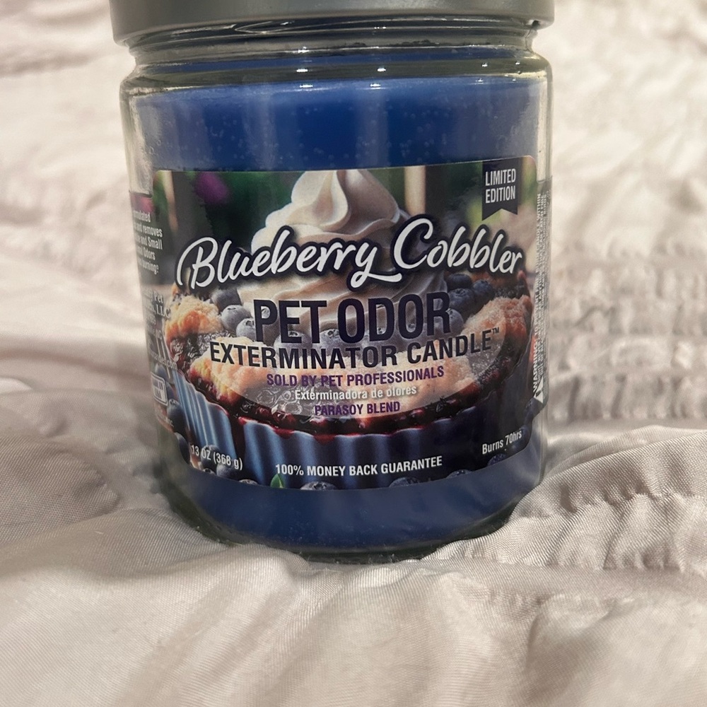 Blueberry Cobbler Pet Odor Exterminator Candle